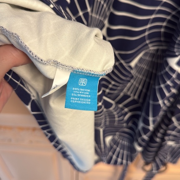 Tori Richard Honolulu Wrap Dress - Picture 11 of 12